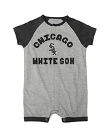 Baby Boys and Girls Heather Gray Chicago White Sox Extra Base Hit Raglan Full-Snap Romper