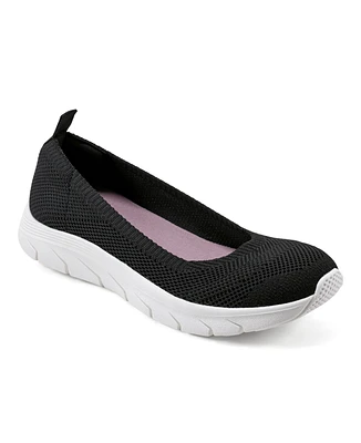 Easy Spirit Women's Verla Slip-On Closed Toe Casual Shoes