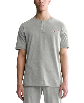 Tommy Hilfiger Men's Short Sleeve Solid Henley