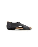 Gentle Souls Women's Laniey Slip-On Sandals