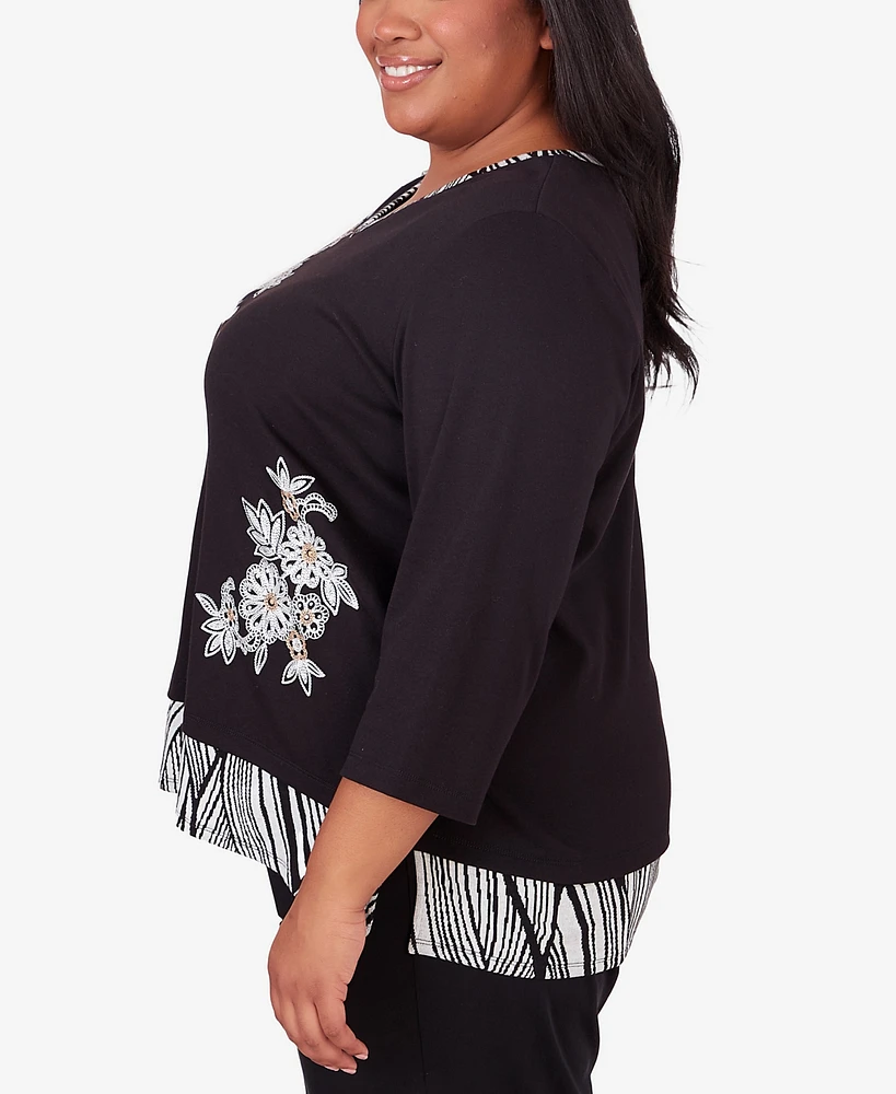 Alfred Dunner Plus Opposites Attract Flower Top with Animal Trim