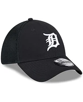 New Era Men's Detroit Tigers Evergreen Black White Neo 39Thirty Flex Hat