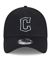 New Era Men's Cleveland Guardians Evergreen Black White Neo 39Thirty Flex Hat