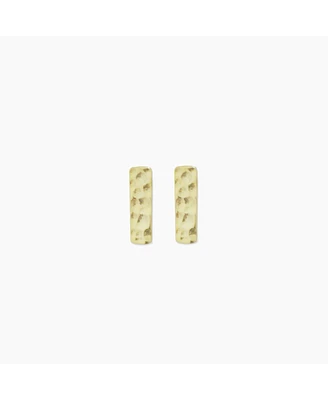 sanctuaire Dainty Hammered Rectangle Bar Earrings Gold