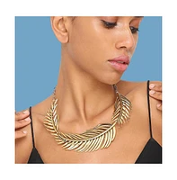 Sohi Women's Green Leaf Collar Necklace