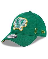 New Era Men's Oakland Athletics 2024 Clubhouse 39THIRTY Flex Fit Hat