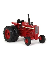 Ertl International Harvester Farmall with Rear Duals & Ffa Logo