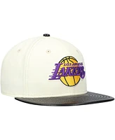 New Era Men's White/Black Los Angeles Lakers Faux Leather - Polyurethane Visor Two-Tone 59FIFTY Fitted Hat