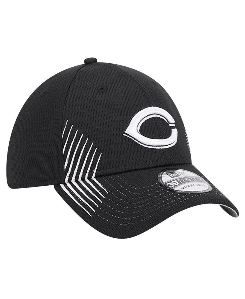 New Era Men's Black Cincinnati Reds Active Dash Mark 39THIRTY Flex Hat