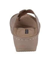 Gc Shoes Women's Dafni Thong Comfort Wedge Sandals