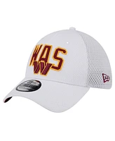 New Era Men's White Washington Commanders Breakers 39THIRTY Flex Hat