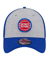 New Era Men's Heather Gray/Blue Detroit Pistons Two-Tone 39THIRTY Flex Hat