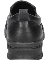 Easy Street Women's Garland Slip Resistant Flats