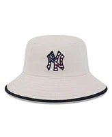 New Era Men's Khaki New York Yankees 2024 Fourth of July Bucket Hat