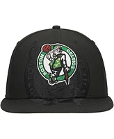 New Era Men's Black Boston Celtics Blackout Shadow Logo 59FIFTY Fitted Hat