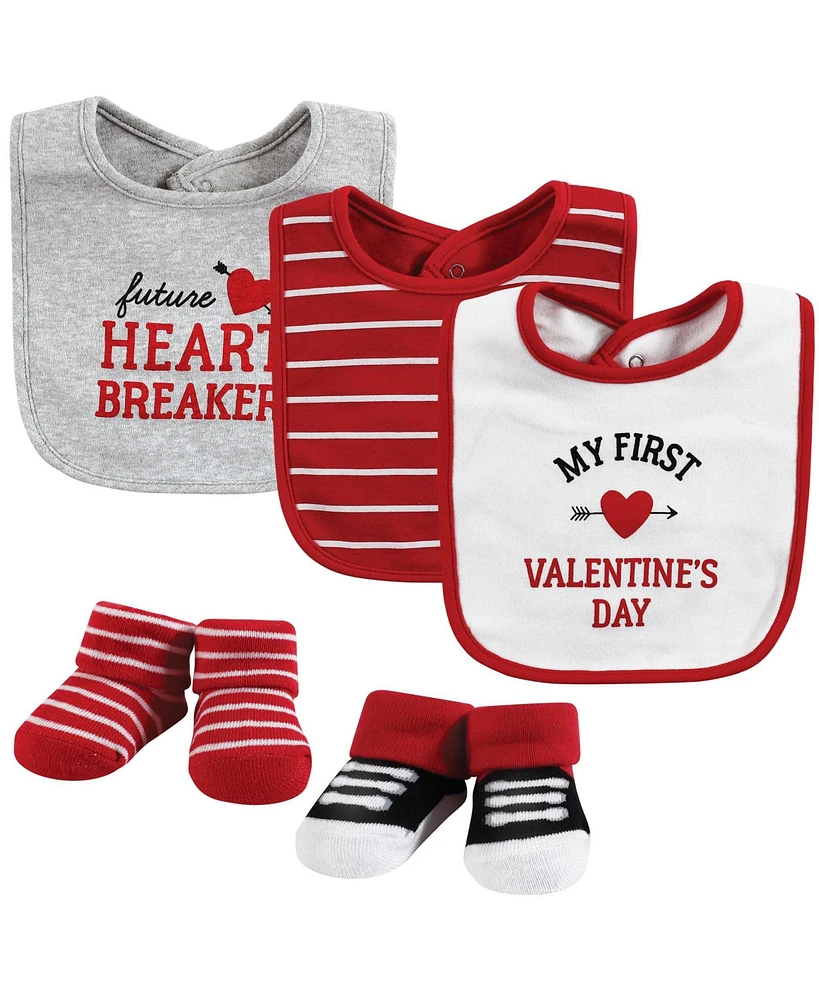 Hudson Baby Infant Boy Cotton Bib and Sock Set, Valentine Heartbreaker, One Size