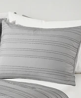 Intelligent Design Oliver 4-Pc. Comforter Set with Throw Pillow, Full/Queen