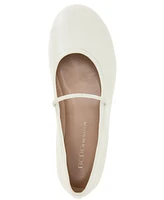 BCBGeneration Women's Marzi Round Toe Casual Flat