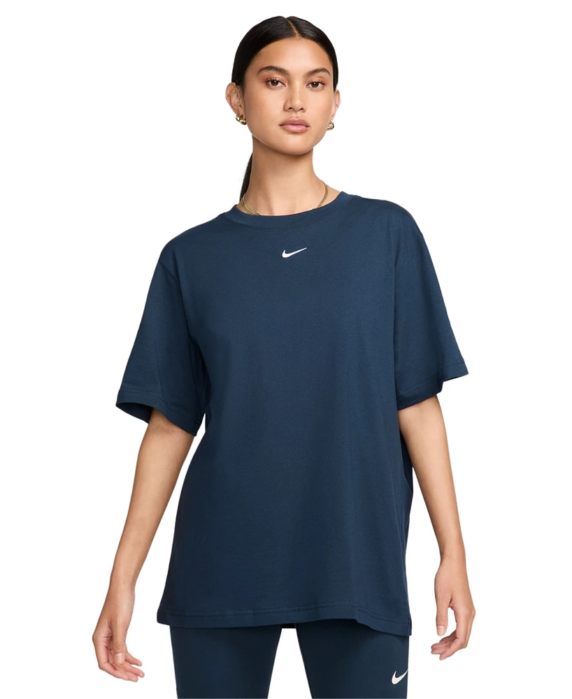 Nike Women's Sportswear T-Shirt