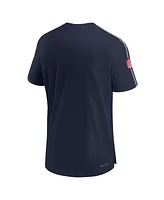 Nike Men's Navy New England Patriots 2024 Sideline Coach Uv Performance T-Shirt