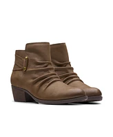 Clarks Women's Collection Charlten Rosa Boots