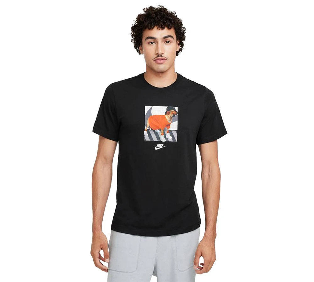 Nike Men's Sportswear Club Short Sleeve Graphic T-Shirt