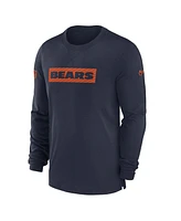 Nike Men's Navy Chicago Bears Sideline Player Performance Long Sleeve T-Shirt