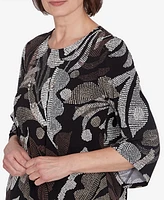 Alfred Dunner Petite Classics Textured Leaf Top with Necklace