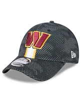 New Era Men's Black Washington Commanders 2024 Sideline 9FORTY Stretch-Snap Hat