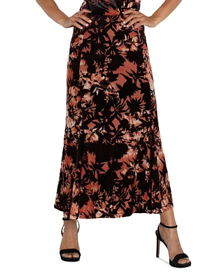 Liverpool Los Angeles Women's Printed Velvet Fit & Flare Skirt