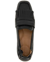 Gentle Souls Women's Scotty Kiltie Loafer Flats