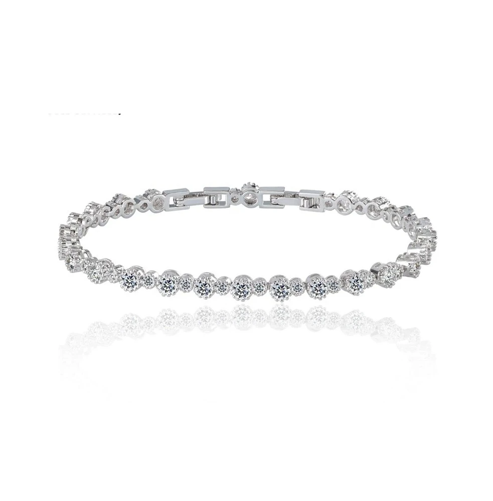 Hollywood Sensation Round Cut Cubic Zirconia Tennis Bracelet for Women with White Diamond Round Cut Cubic Zirconia