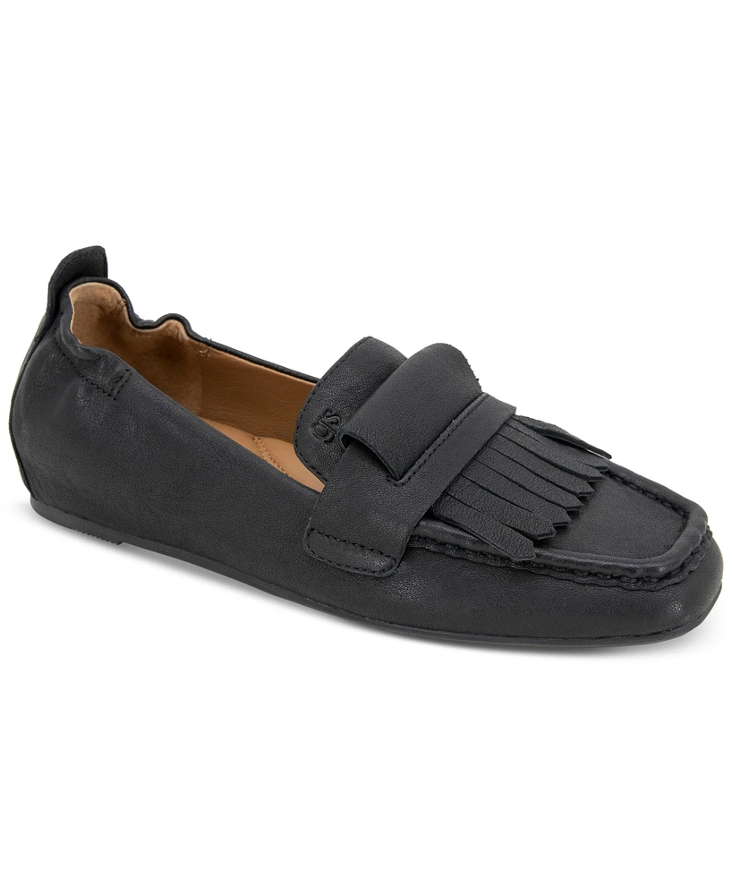 Gentle Souls Women's Scotty Kiltie Loafer Flats