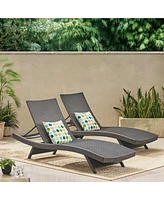 Escape Into Comfort: Wicker Lounge Chairs For Tranquil Relaxation