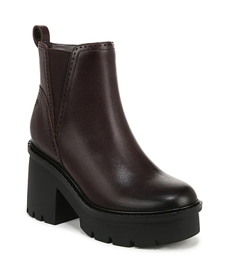 Naturalizer Quest Water Resistant Lug Sole Chelsea Booties