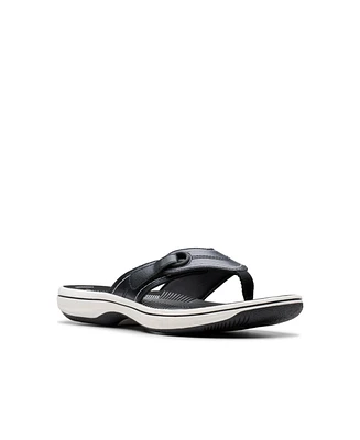 Clarks Women's Cloudsteppers Breeze Reyna Flip Flops