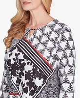 Alfred Dunner Petite Textured Patchwork Top