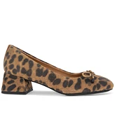 Gentle Souls Women's Lancine Pumps