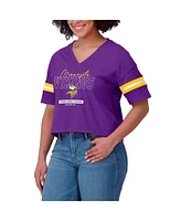 Wear by Erin Andrews Women's Purple Minnesota Vikings Color Block Boxy Modest Crop V-neck T-shirt