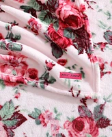 Betsey Johnson Classic Floral Ultra Soft Plush Fleece Throw, 70" X 50"