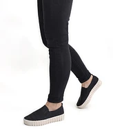 Easy Street Women's Peppy Slip-On Platform Sneakers