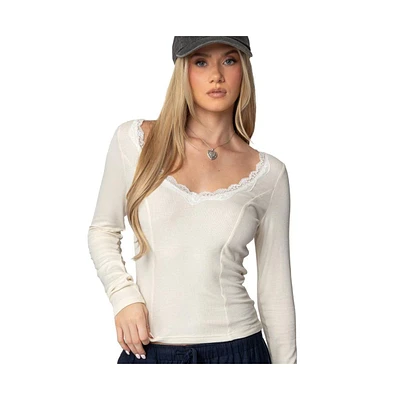 Edikted Women's Mel Lace Trim V Neck Top