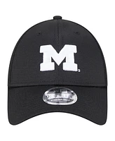 New Era Men's Black Michigan Wolverines Pivot 9FORTY Stretch-Snap Adjustable Hat