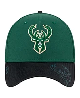 New Era Men's Hunter Green Milwaukee Bucks Sport Night Visor Hit 39THIRTY Flex Hat