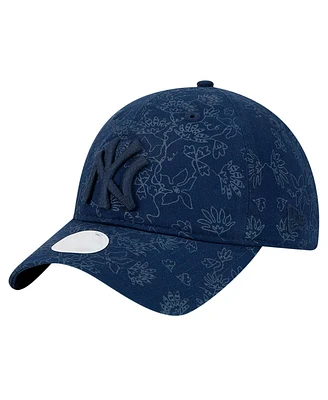 New Era Women's Navy New York Yankees Tonal Floral 9twenty Adjustable Hat