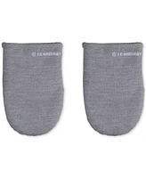 Le Creuset Silicone Mini Oven Mitts, 13"