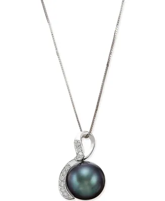Tahitian Black Pearl (10mm) and Diamond (1/10 ct. t.w.) Pendant Necklace in 14k White Gold