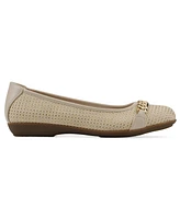 Cliffs by White Mountain Women's Charmed Round Toe Ballet Flats