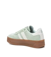 Women's Casual Suede Sneakers By Xti