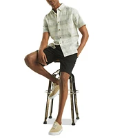 Nautica Men's Short Sleeve Button-Down Plaid Oxford Shirt